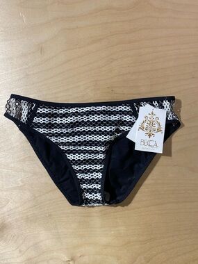 BECCA Black & White Striped Mesh Bikini Bottoms Medium (RG)